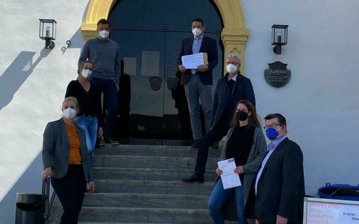 Kein Steinbruch Lindelbach Übergabe der Unterschriften Kein Steinbruch Lindelbach Übergabe der Unterschriften